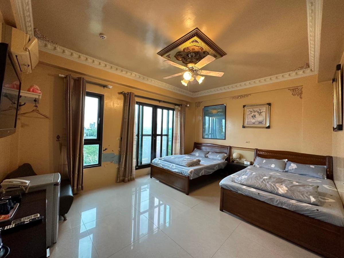 Tou Cheng Whale Watching Homestay 頭城鎮 エクステリア 写真